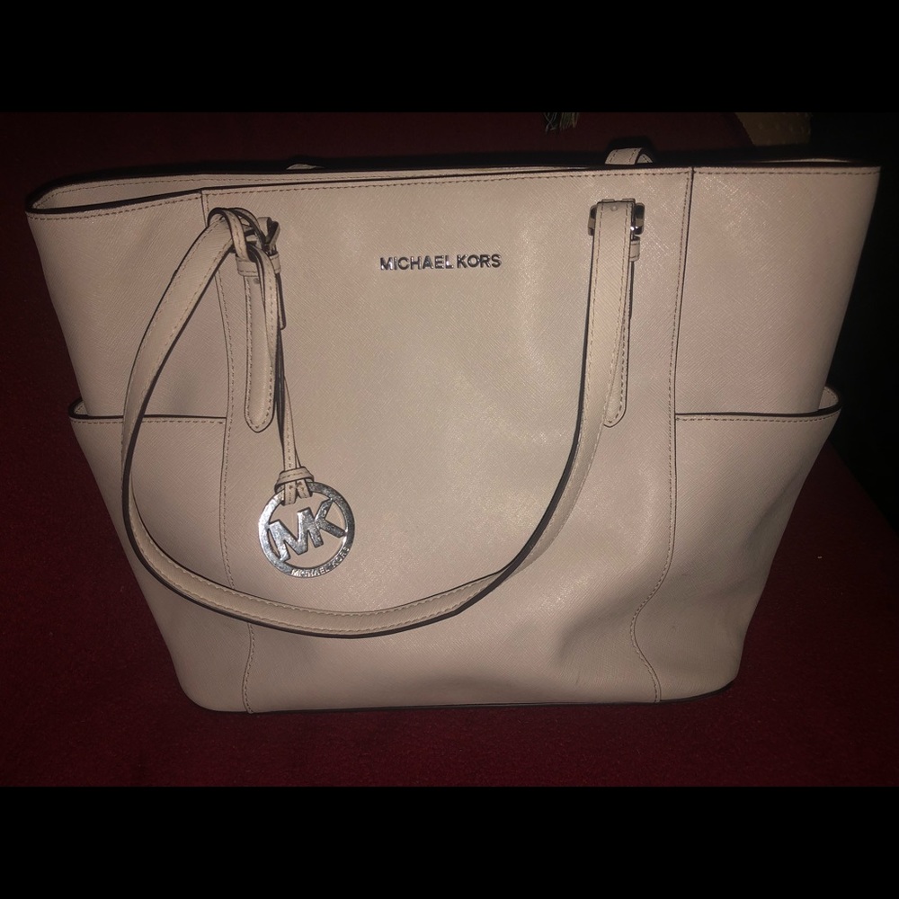 Michael Michael Kors Jet Set Saffiano